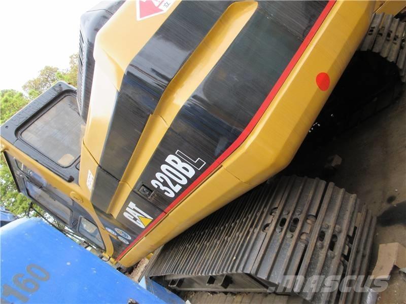 CAT 320 B L Pásové rýpadlá