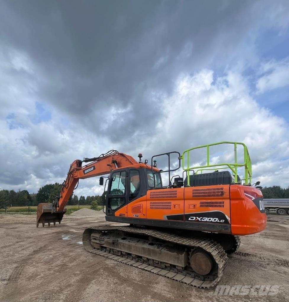 Doosan DX300-LC-7 Pásové rýpadlá