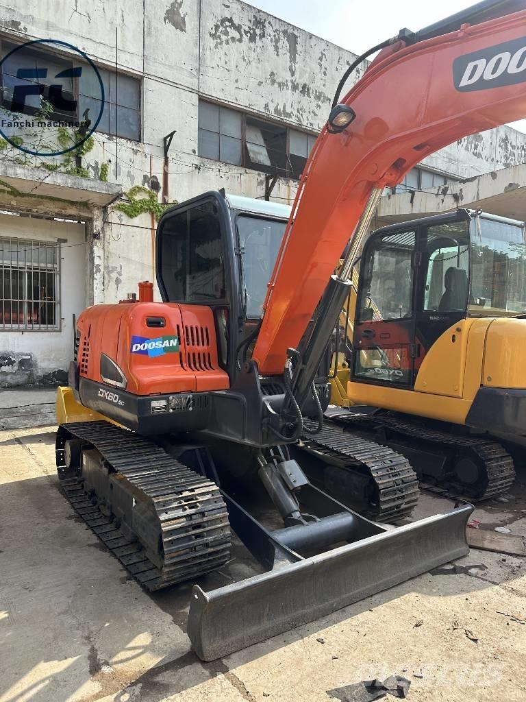 Doosan DX 60-9 C Pásové rýpadlá