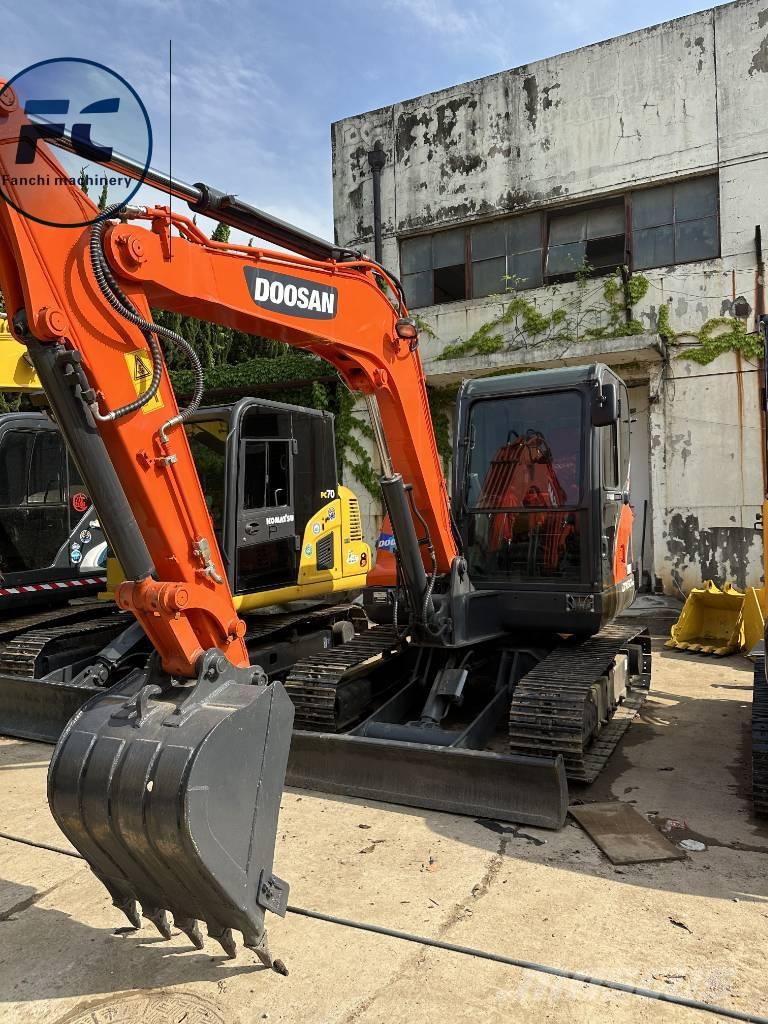 Doosan DX 60-9 C Pásové rýpadlá