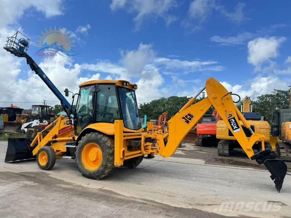 JCB 3 CX Rýpadlo-nakladače