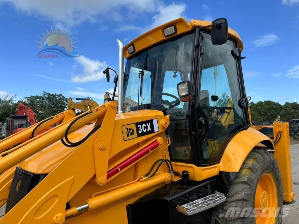 JCB 3 CX Rýpadlo-nakladače