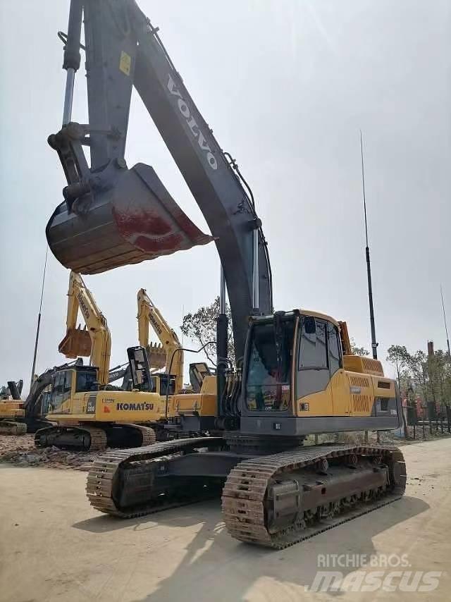 Volvo EC 380 D Pásové rýpadlá