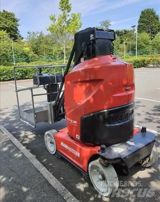 Manitou 100 VJR Vertikálne stĺpové výťahy