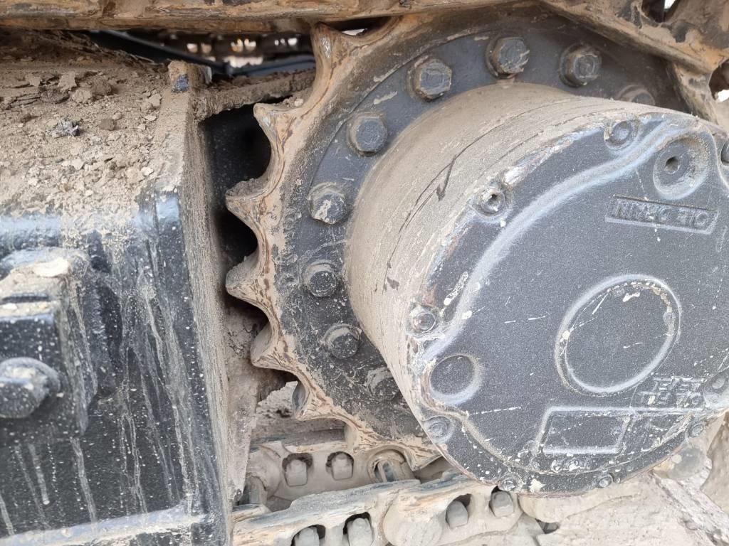 JCB JS 130 LC Pásové rýpadlá