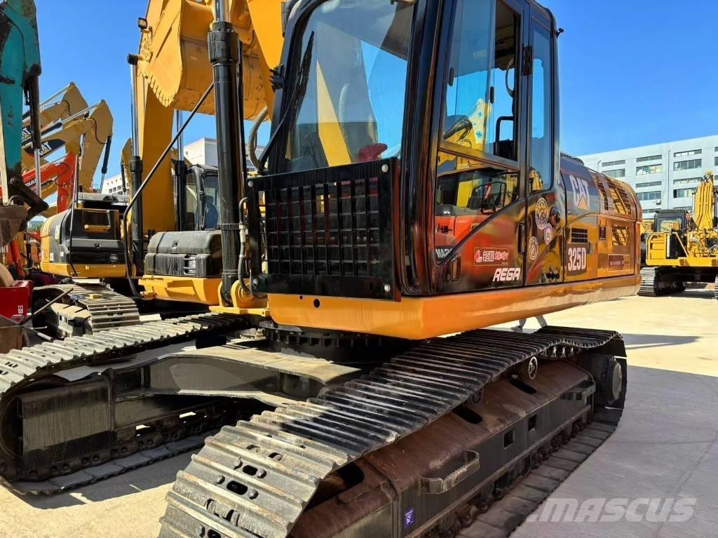 CAT 325 D Pásové rýpadlá