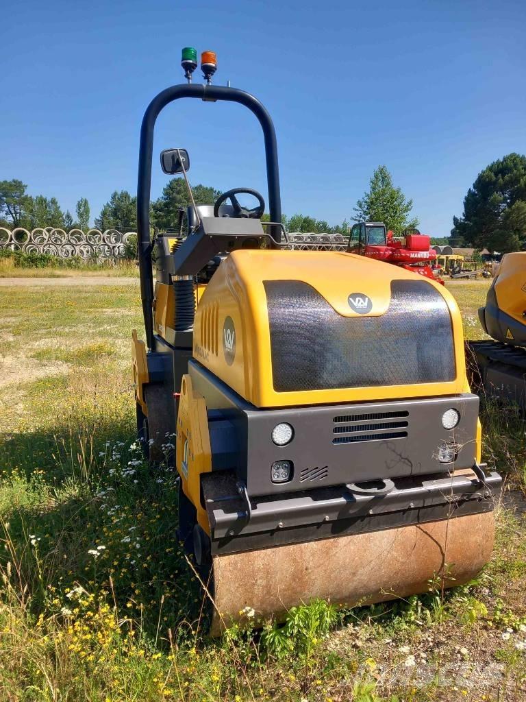 Mecalac TV1200 Vibračné zhutňovače