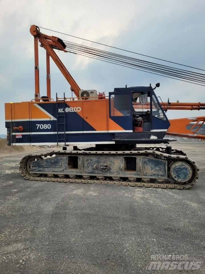 Kobelco 7080 Pásové žeriavy