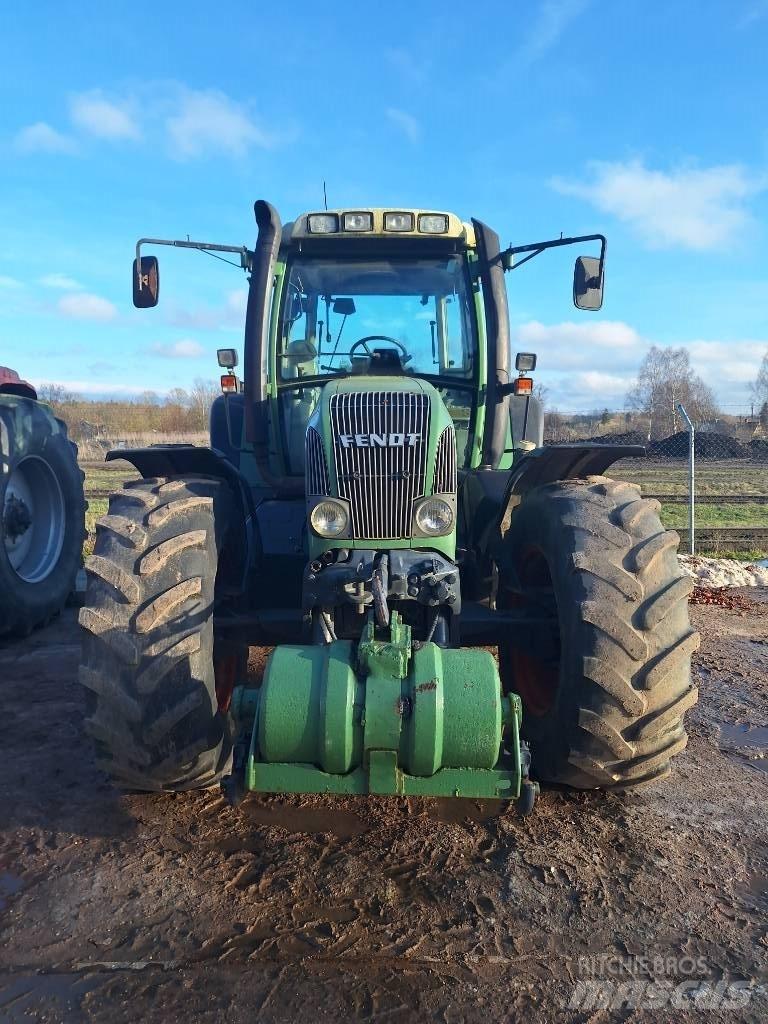Fendt 716 Vario Traktory
