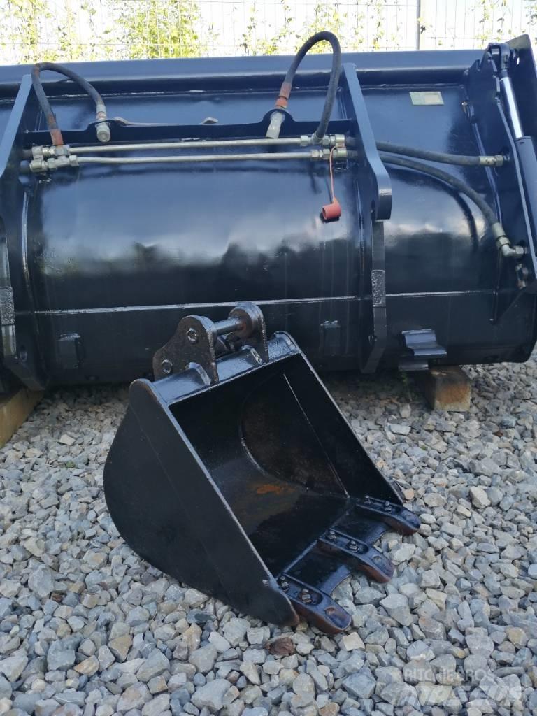  Łyżka JCB 40cm Hĺbkové lopaty
