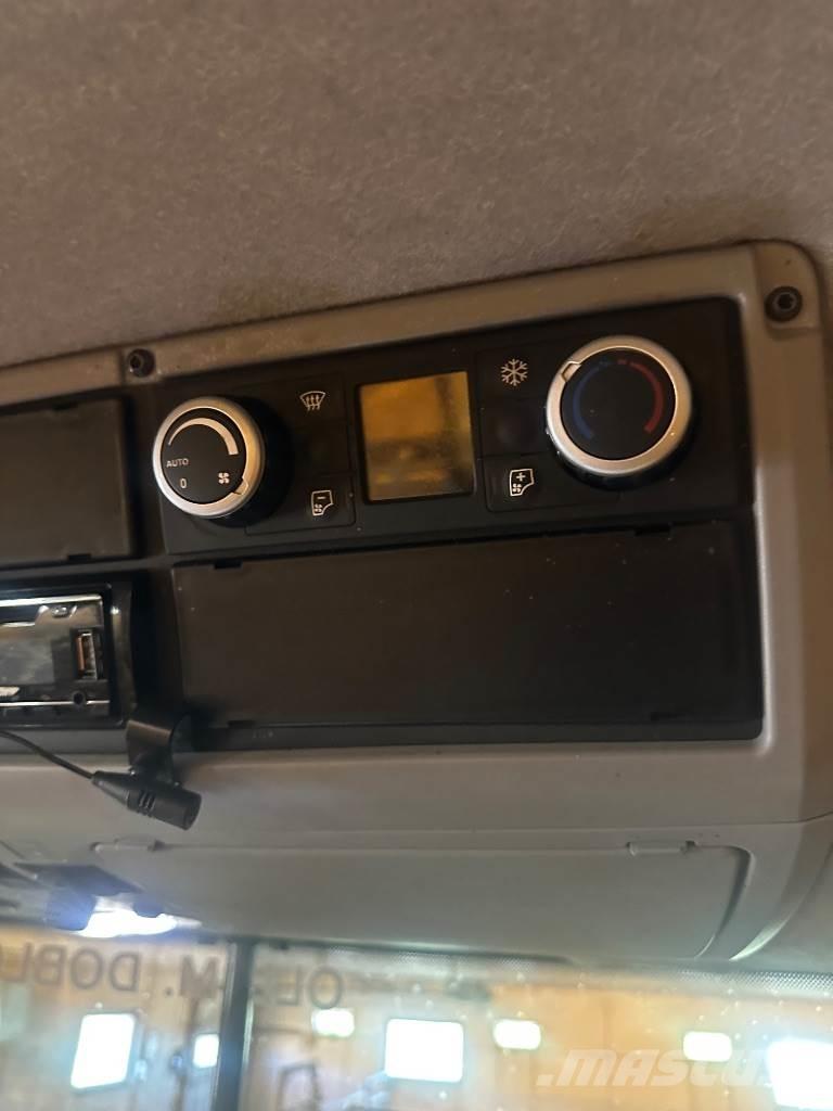 Valtra N174Direct Traktory