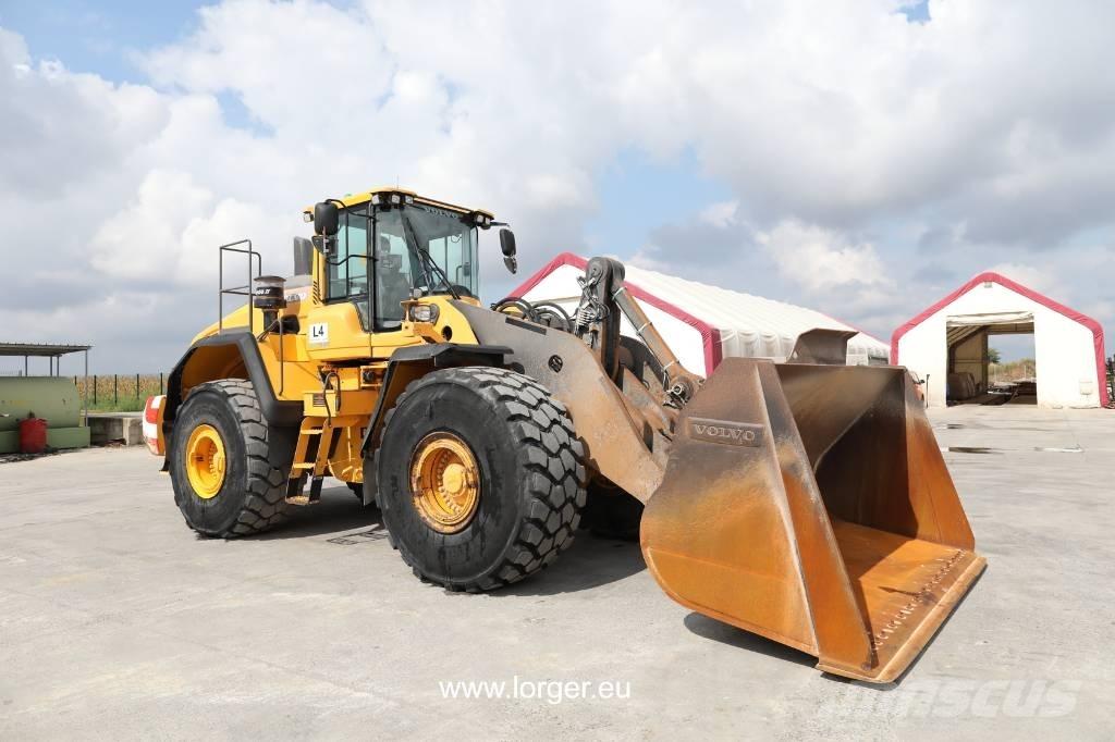 Volvo L 220 H Kolesové nakladače