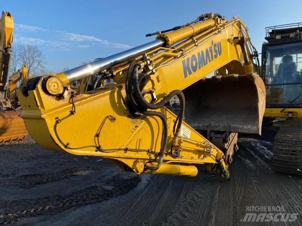 Komatsu PC 210 LC-11 Pásové rýpadlá