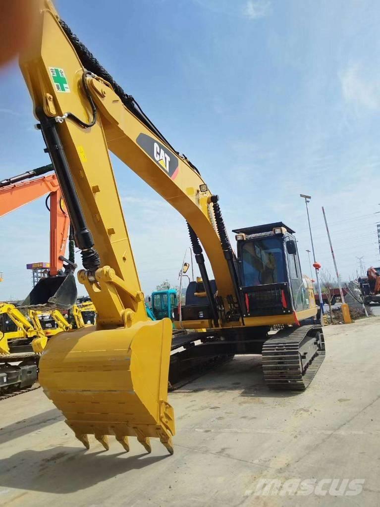 CAT 320 D 2 Midi rýpadlá 7 t - 12 t