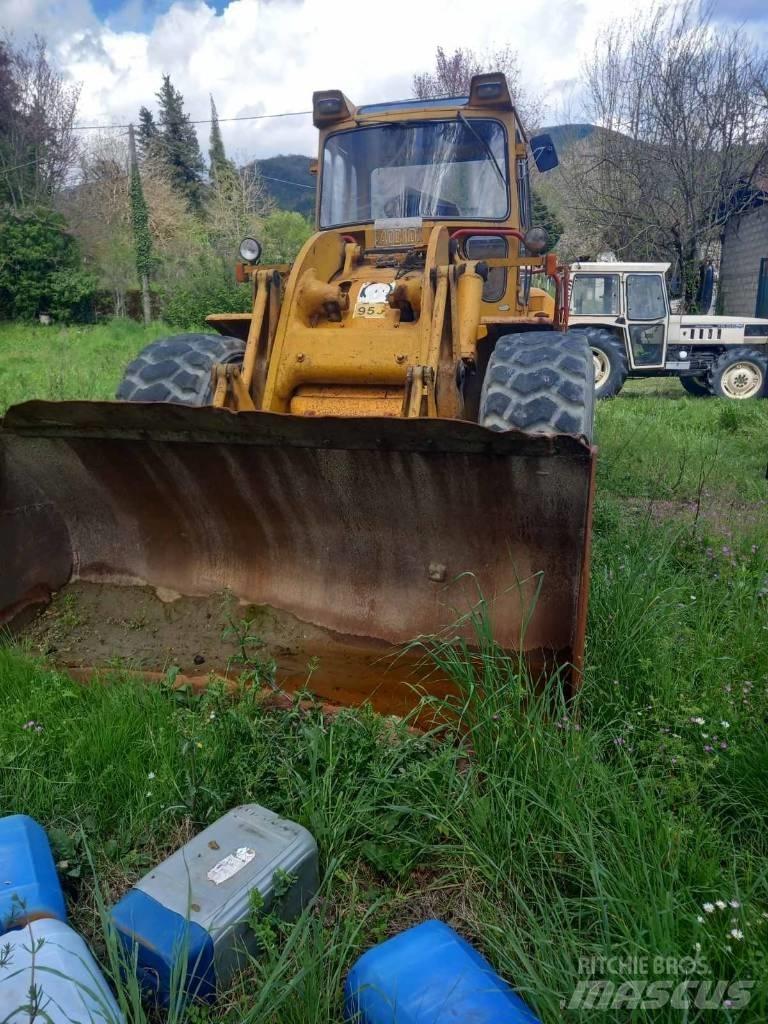 CAT 950 C Kolesové nakladače