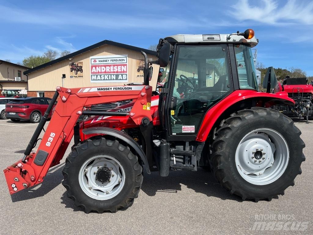 Massey Ferguson 5435 Traktory