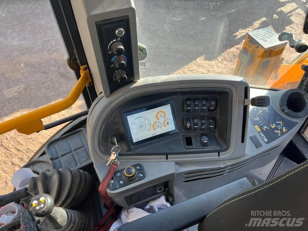 JCB 3 CX Midi rýpadlá 7 t - 12 t