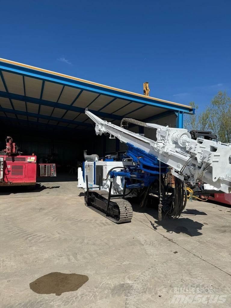 Soilmec SM 400 Kotevné vŕtacie súpravy