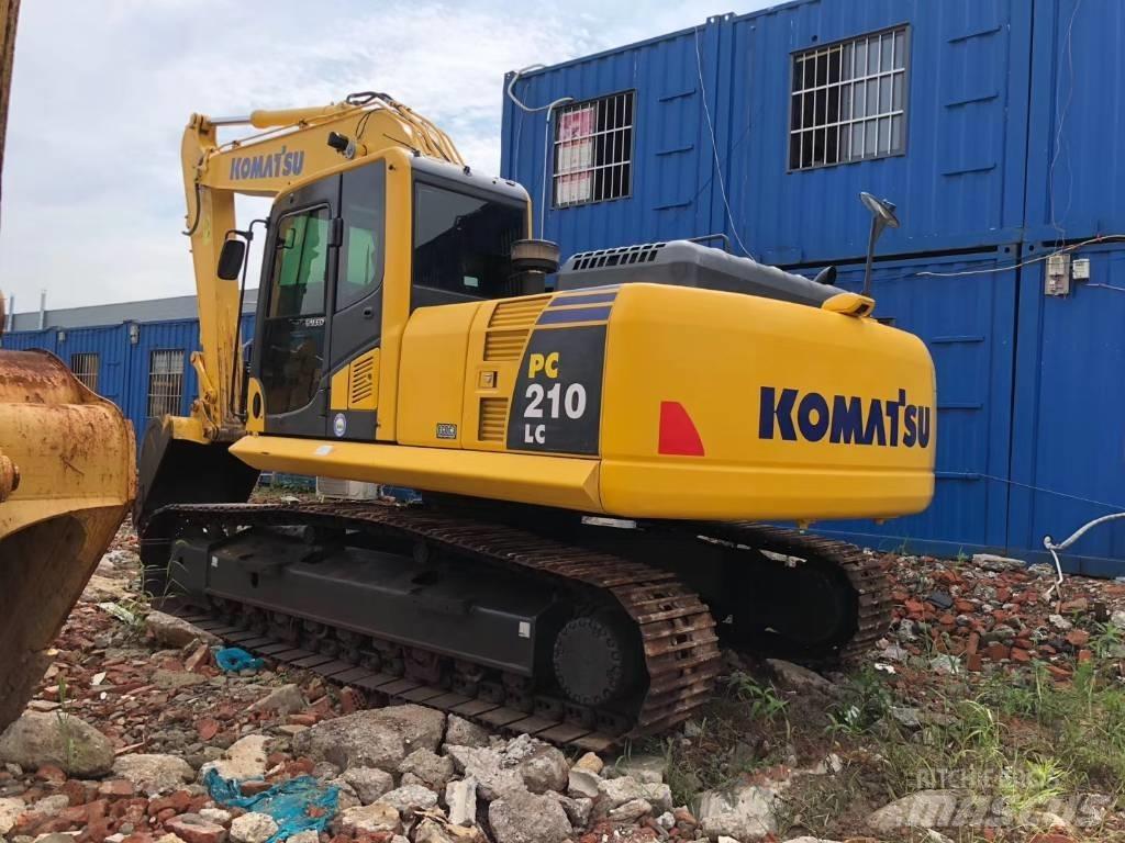 Komatsu 210LC-8 Pásové rýpadlá