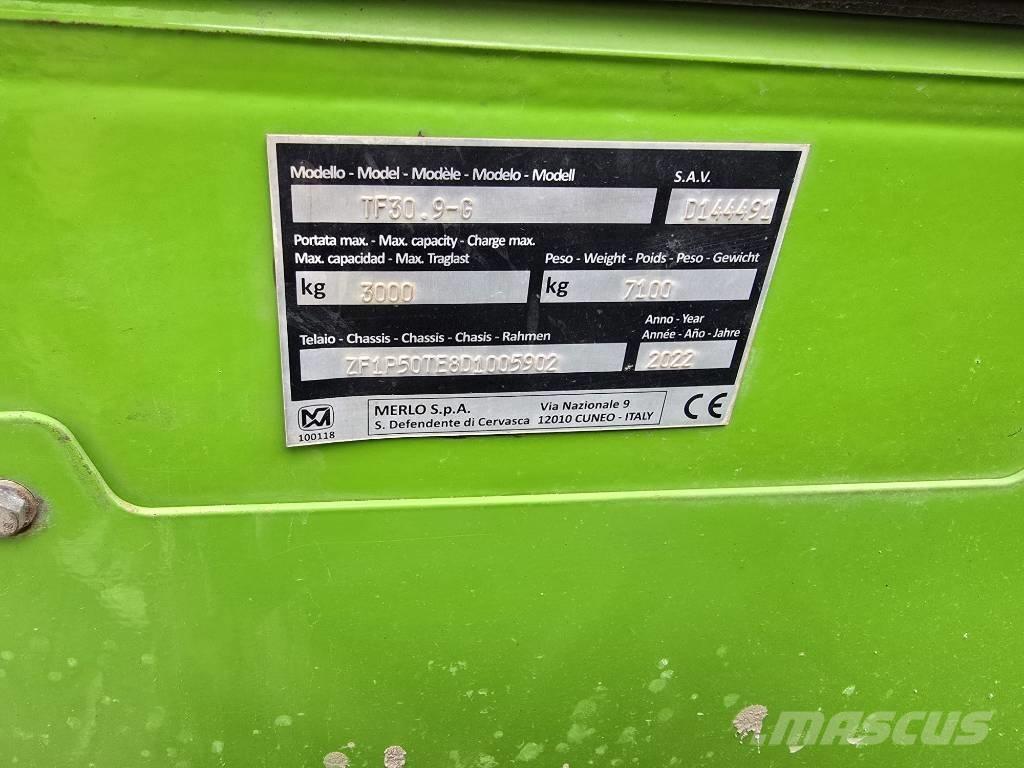 Merlo TF 30.9 G Teleskopické kolesové nakladače