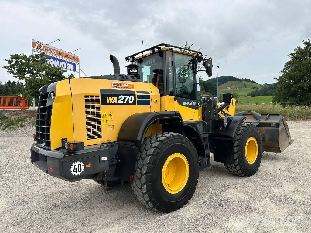 Komatsu WA 270-8 Kolesové nakladače