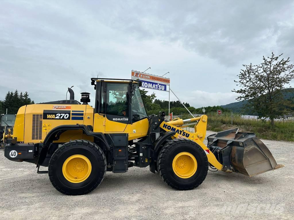 Komatsu WA 270-8 Kolesové nakladače