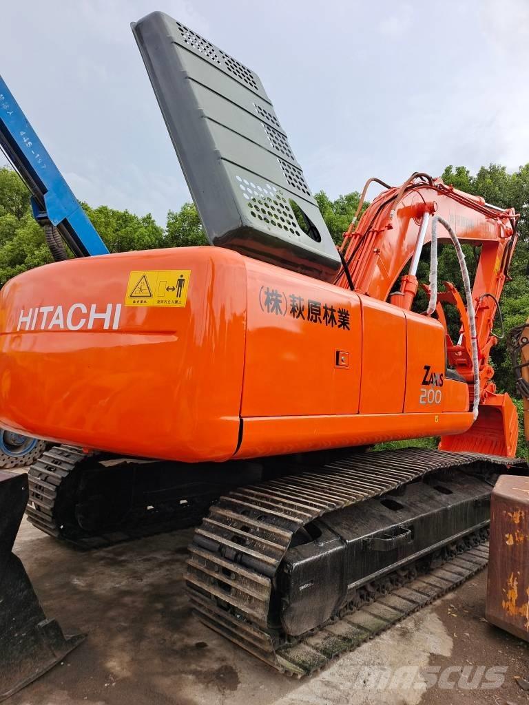 Hitachi ZAXIS 200-3G Pásové rýpadlá