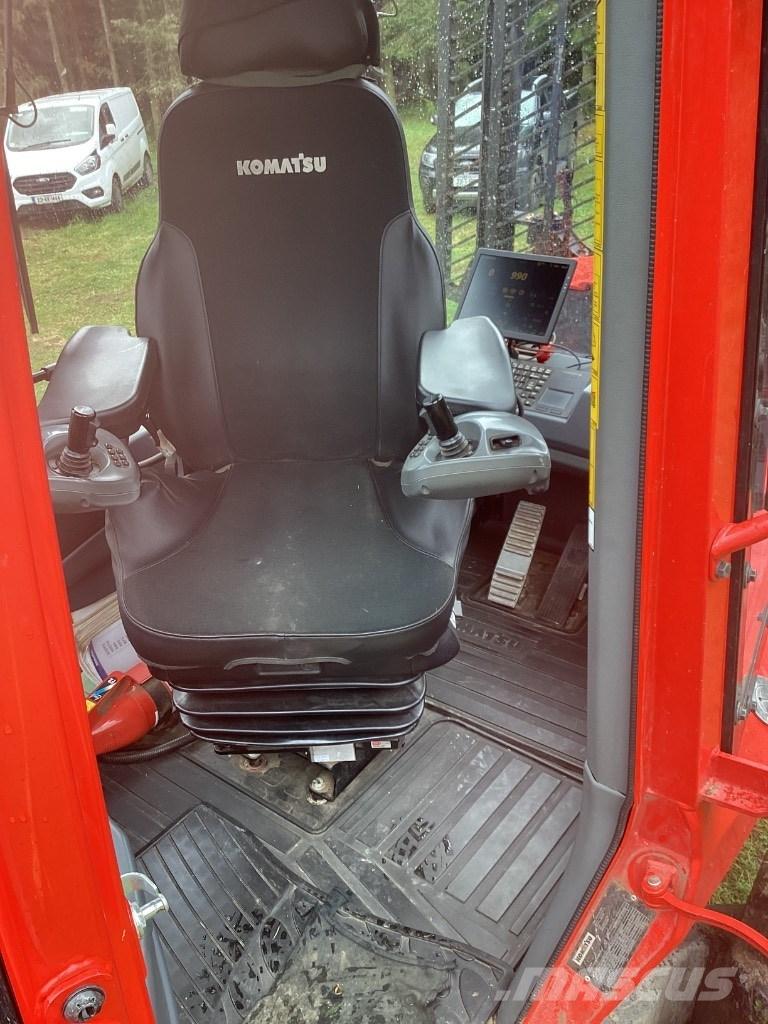 Komatsu 845 Lesné traktory