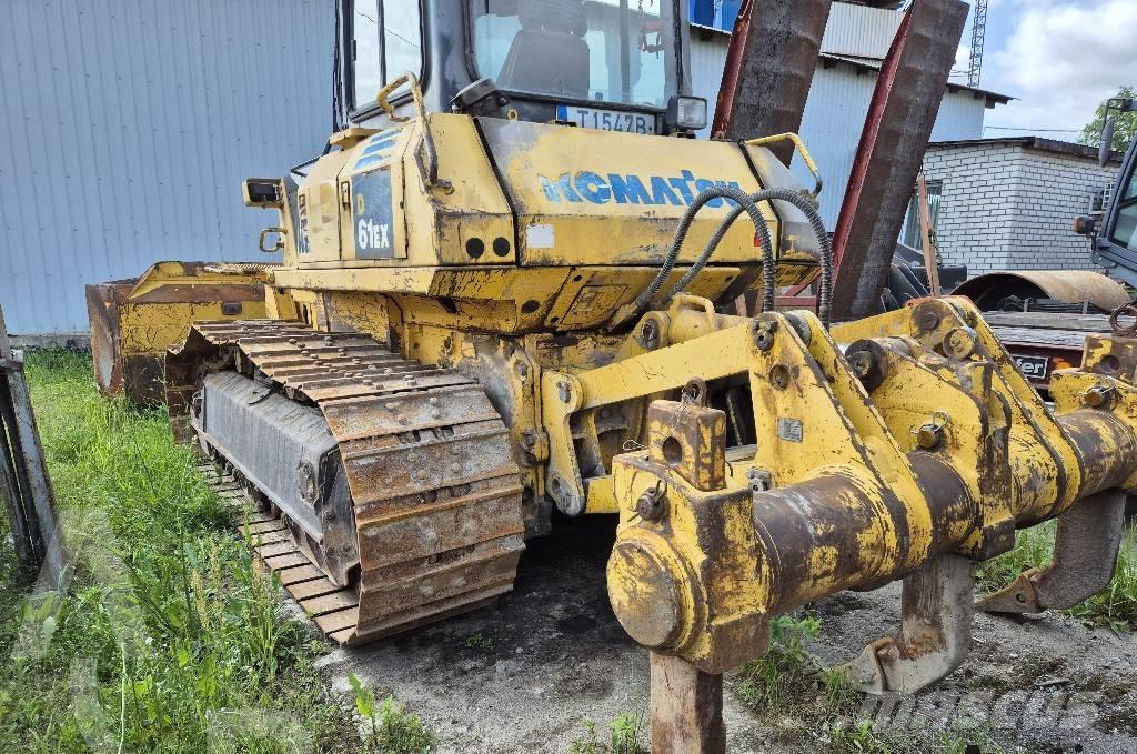 Komatsu D 61 EX-15 Pásové dozéry