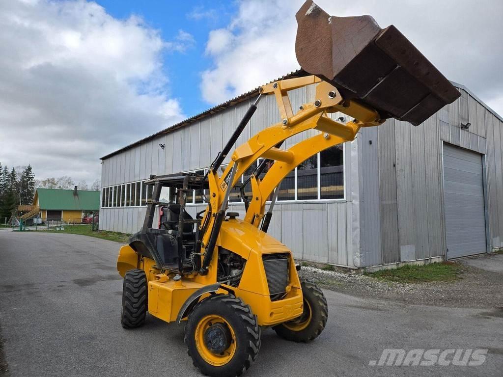 JCB 2CX Kolesové nakladače