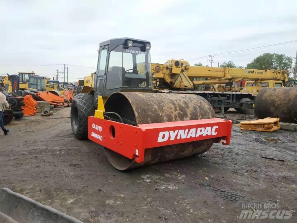 Dynapac CA 301 D Ťahačové valce