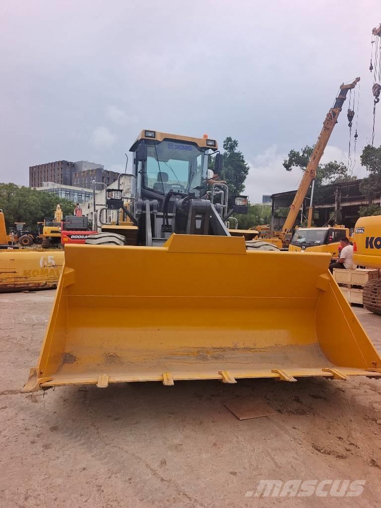 XCMG ZL50GN Kolesové nakladače