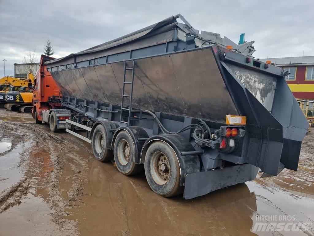 Red River RR-LB827 Skriňové návesy