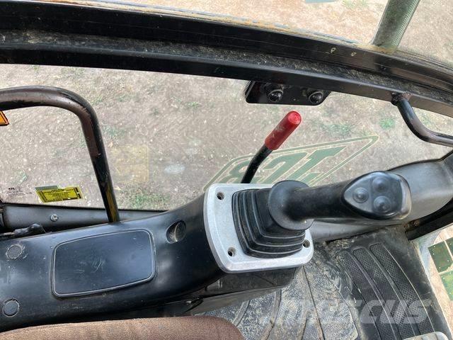 JCB JS 210 LC Pásové rýpadlá