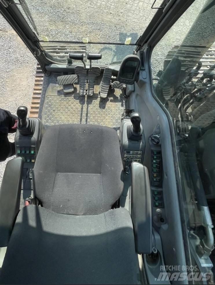 Volvo EC 180 B LC Pásové rýpadlá