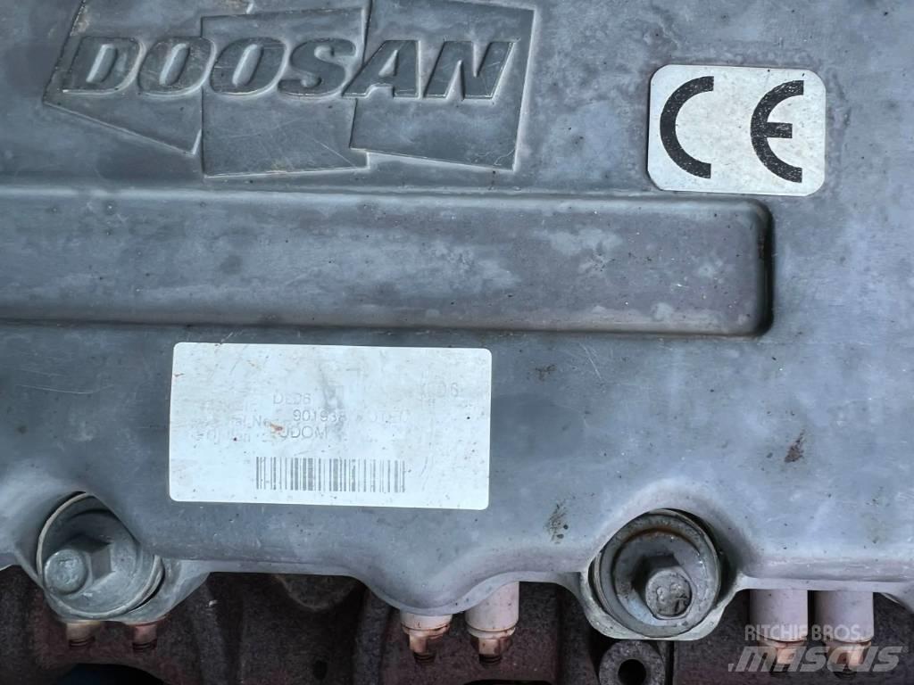 Doosan DX170W Kolesové rýpadlá