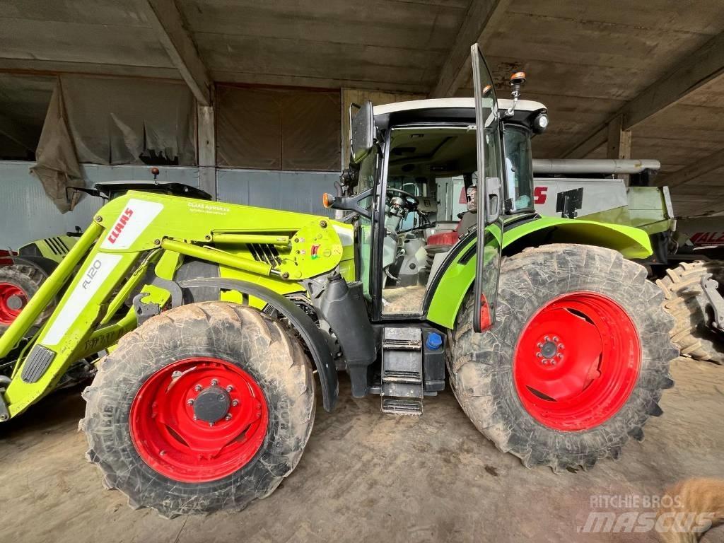CLAAS Arion 460 Traktory