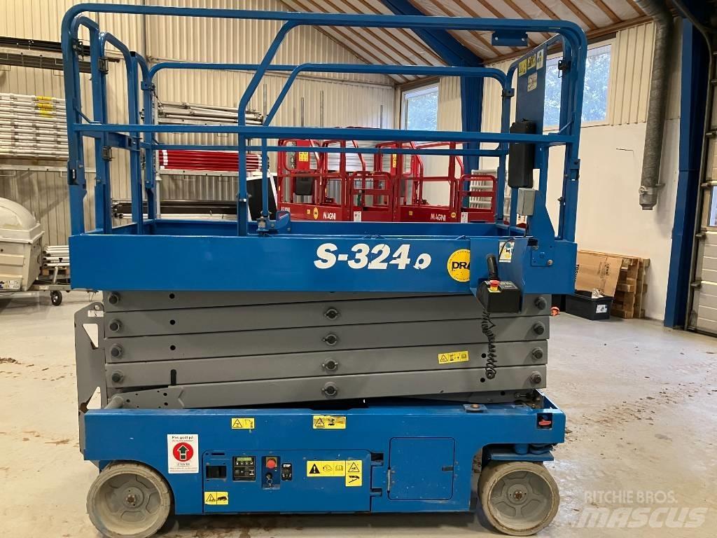 Genie GS 3246 Nožnicové zdvíhacie plošiny
