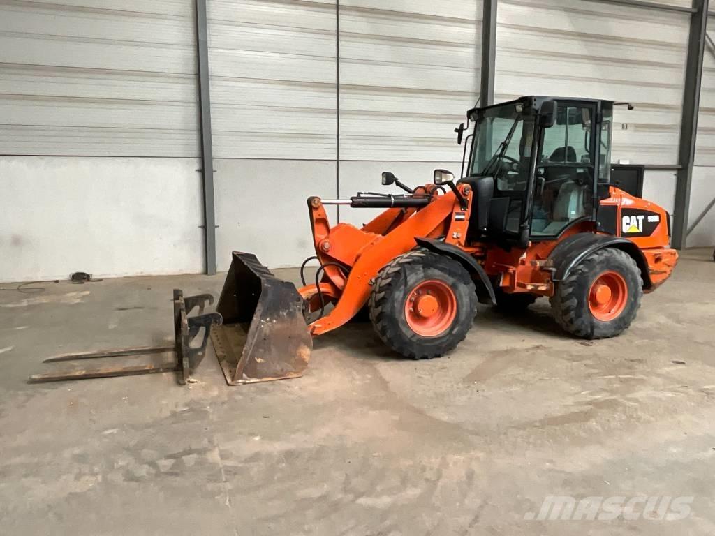 CAT 908 H Kolesové nakladače