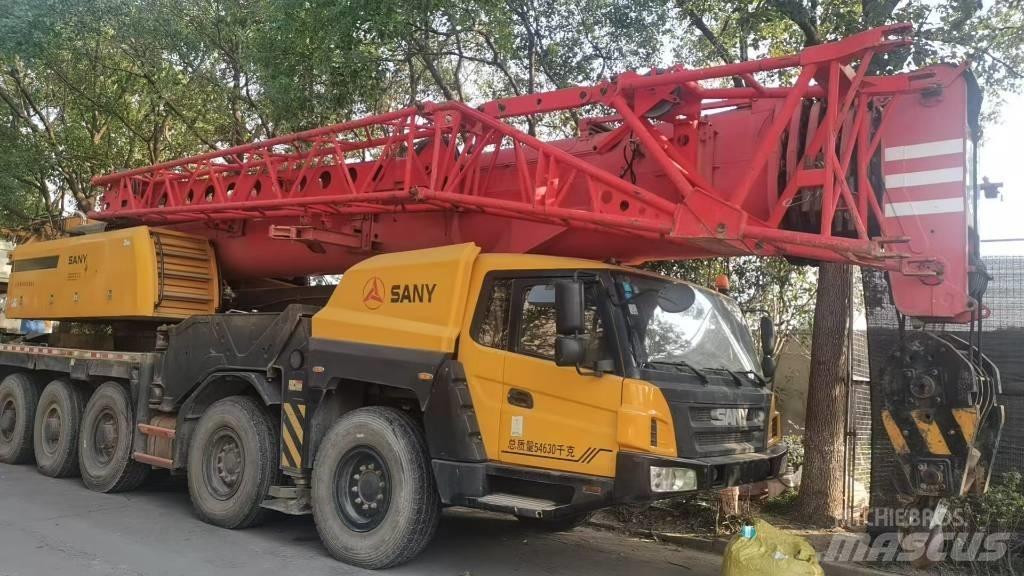 Sany STC 1000 S Univerzálne terénne žeriavy