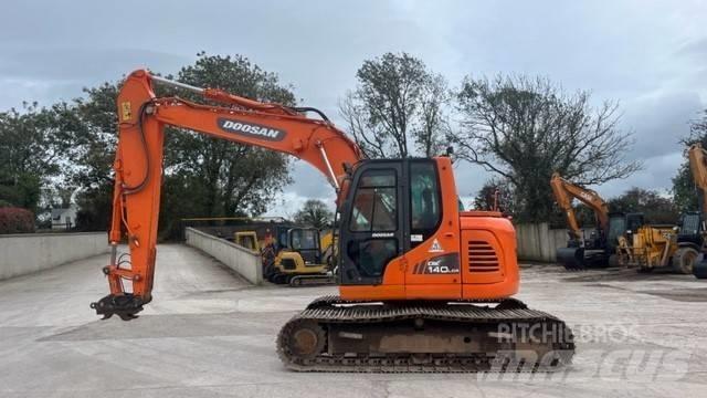 Doosan DX 140 Pásové rýpadlá