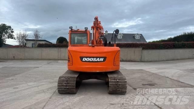 Doosan DX 140 Pásové rýpadlá