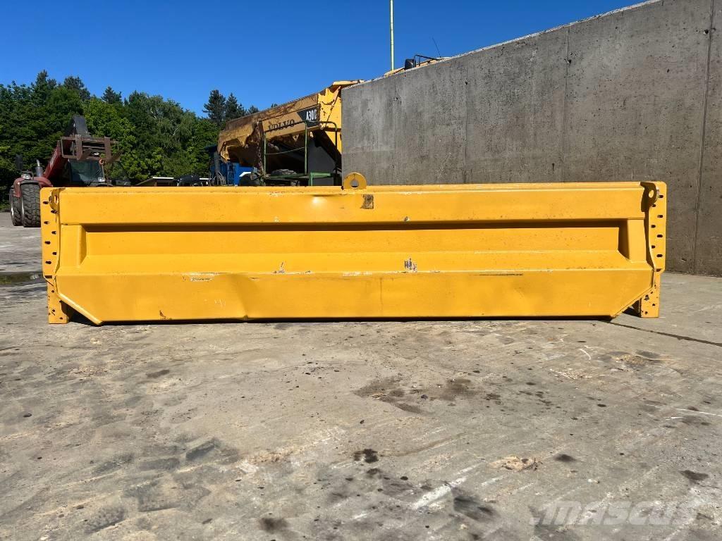 CAT TAILGATE CAT 735 Zadné dvere