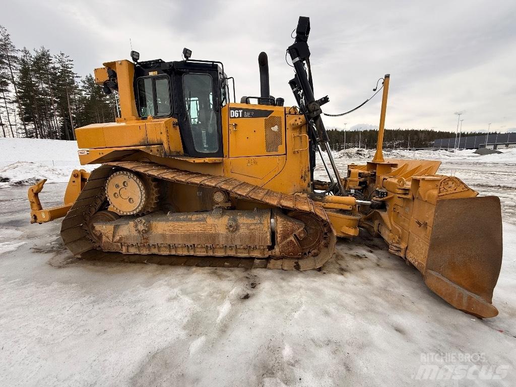CAT D 6 T LGP Pásové dozéry
