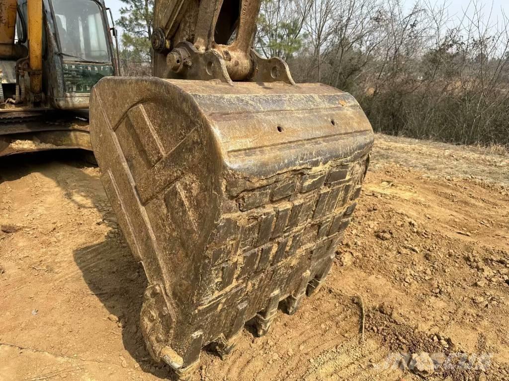 Hyundai 305LC-7 Pásové rýpadlá