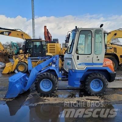 Hitachi LX 20-7 Kolesové nakladače