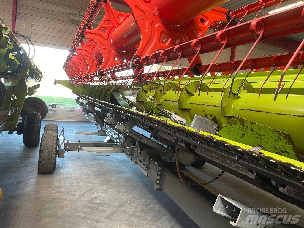 CLAAS Lexion 660 Kombinované zberacie stroje