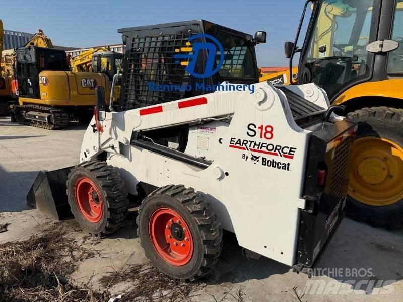 Bobcat S 18 Šmykom riadené nakladače