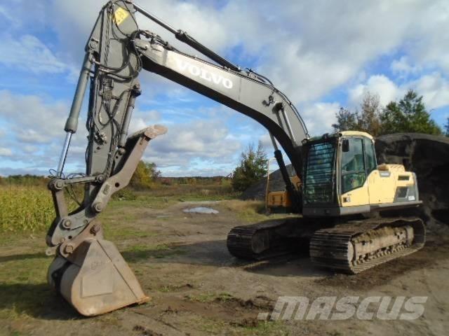 Volvo EC 220 DL Pásové rýpadlá