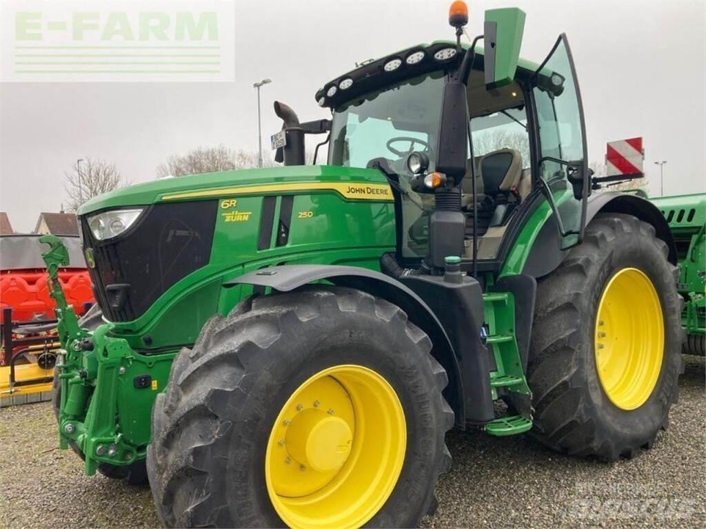 John Deere 6r250 Traktory